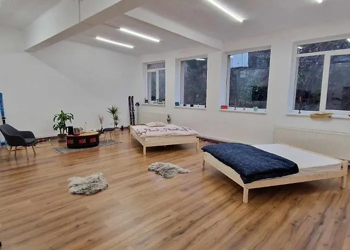 Privatunterkunft Cosy With Terrace *