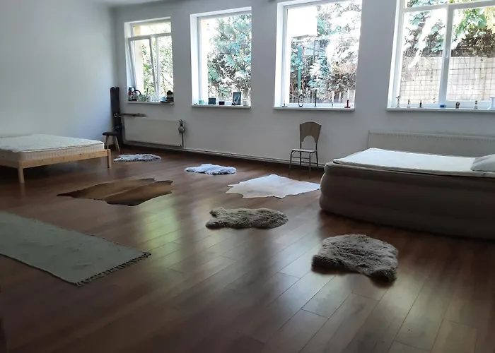 Cosy With Terrace Privatunterkunft